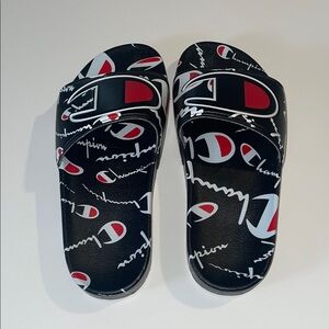 Champion Kids Slippers - Black and Red
